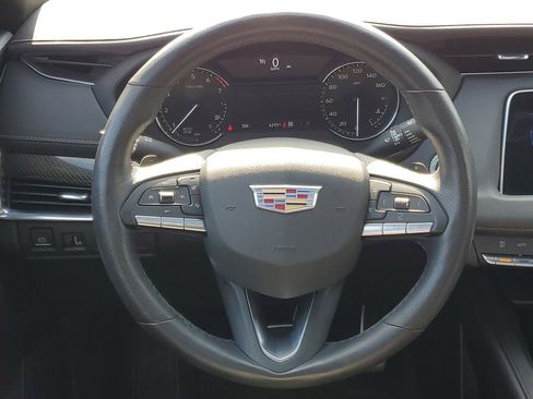 Used 2023 Cadillac XT4 Sport w/ Cold Weather Package image 26