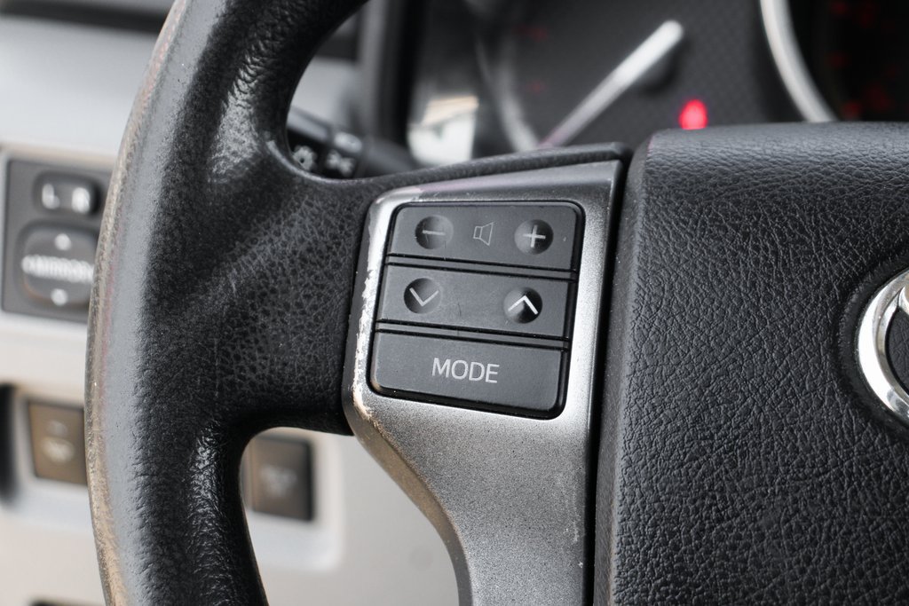 Used 2013 Toyota 4Runner SR5 w/ Convenience Pkg AWD/4WD image 20
