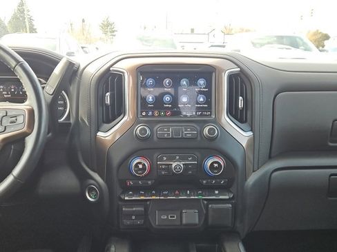 Used 2022 Chevrolet Silverado 1500 High Country image 23
