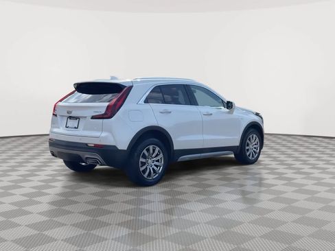 Used 2023 Cadillac XT4 Premium Luxury w/ Technology Package AWD/4WD image 8