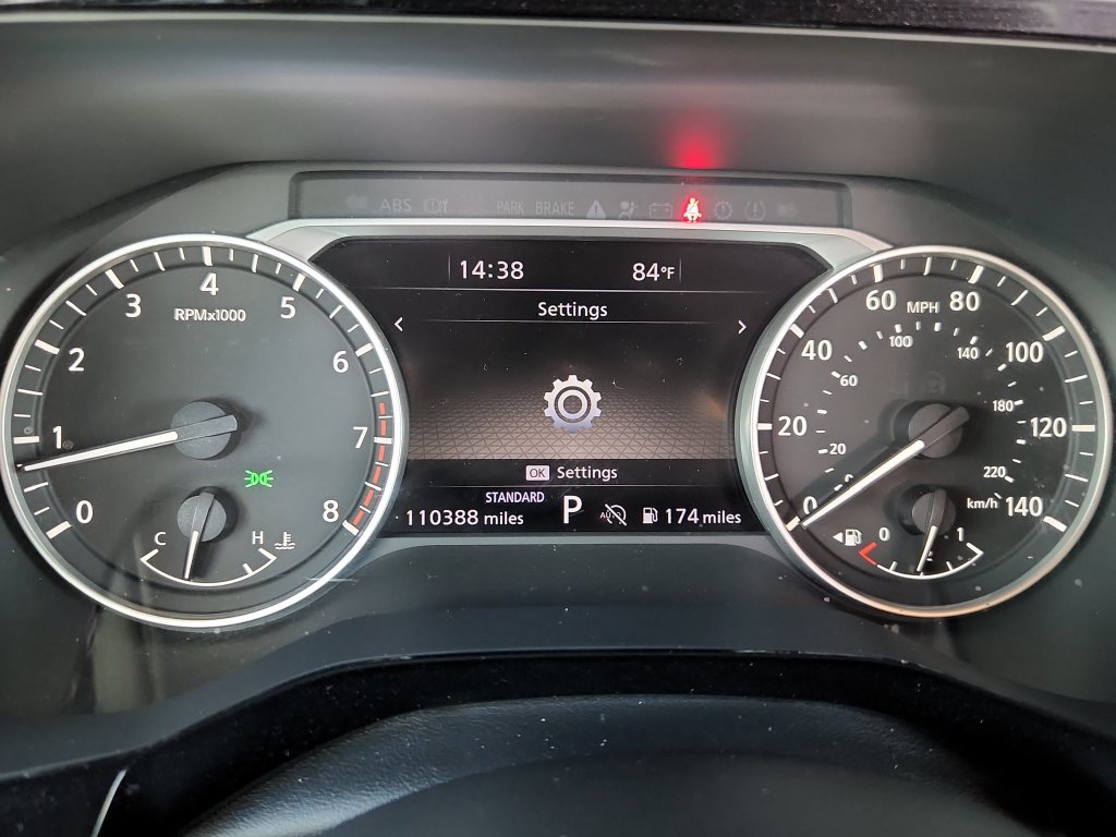 Used 2022 Nissan Pathfinder SL w/ SL Premium Package FWD image 30