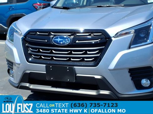 Used 2022 Subaru Forester Premium AWD/4WD image 35