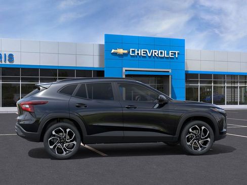 New 2026 Chevrolet Trax RS image 5