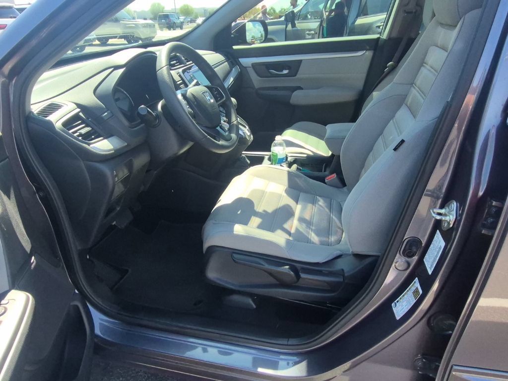 Used 2017 Honda CR-V LX image 7