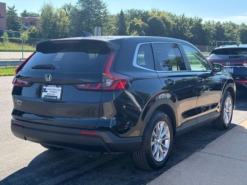Used 2024 Honda CR-V EX image 6