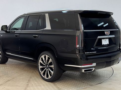 New 2026 Cadillac Escalade Luxury w/ Touring Package image 3