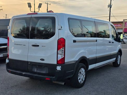 Used 2023 Ford Transit 350 XLT RWD image 3
