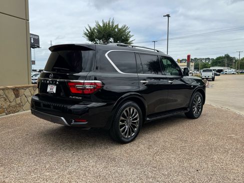 Used 2022 Nissan Armada Platinum w/ Captain's Chairs Package RWD image 8