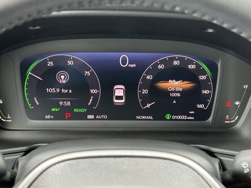 Certified 2025 Honda Accord Sport image 26
