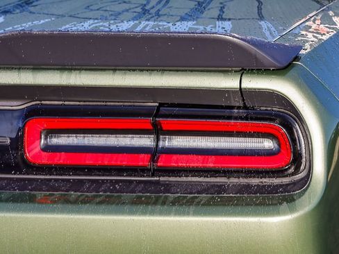 Certified 2022 Dodge Challenger SXT w/ Blacktop Package image 10