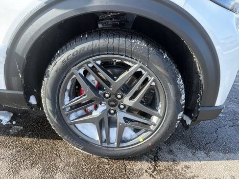 New 2026 Ford Explorer ST w/ Sun And Sound Package AWD/4WD image 15
