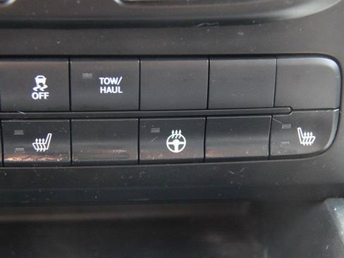 Used 2015 RAM 1500 Outdoorsman w/ Pittsburgh Penguins Edition AWD/4WD image 33