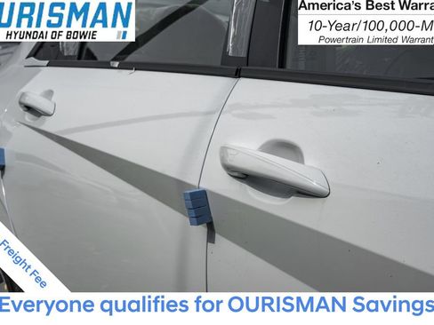 New 2025 Hyundai Elantra Limited image 10