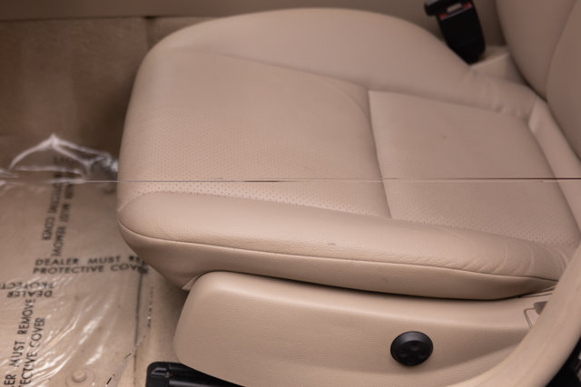 Used 2011 Mercedes-Benz C 300 4MATIC Sedan image 44