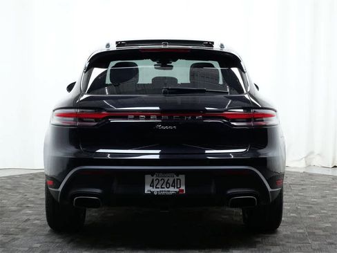 Used 2025 Porsche Macan image 6