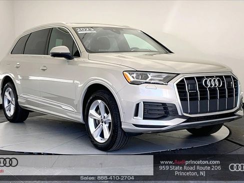 Certified 2023 Audi Q7 2.0T Premium w/ Convenience Package image 1