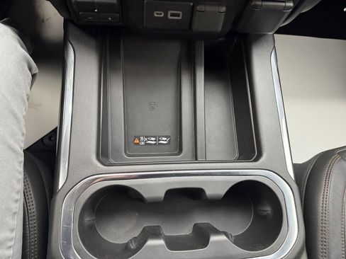 Used 2022 GMC Sierra 2500 AT4 w/ AT4 Preferred Package image 27