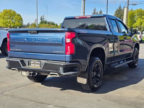Used 2020 Chevrolet Silverado 1500 Custom Trail Boss w/ Custom Convenience Package AWD/4WD image 5