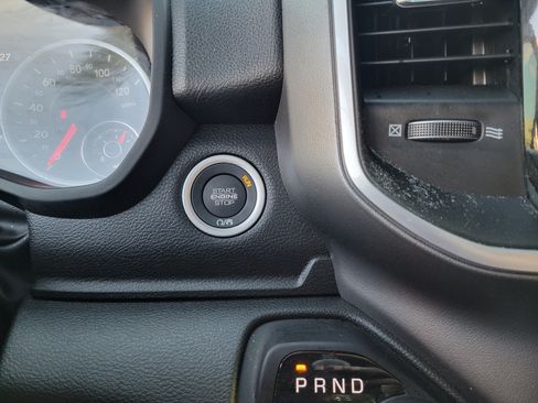 Certified 2026 RAM 1500 Express AWD/4WD image 25