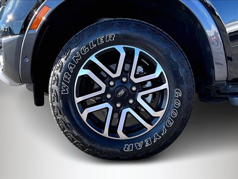 Used 2024 Ford Ranger Lariat w/ FX4 Off-Road Package image 34