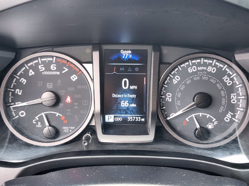 Used 2023 Toyota Tacoma TRD Off-Road AWD/4WD image 30