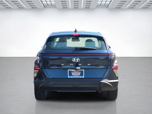 New 2026 Hyundai Kona SE FWD image 5