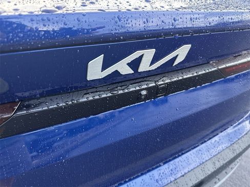 New 2025 Kia K4 LXS image 7