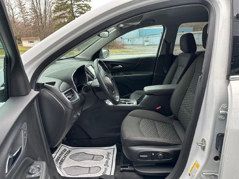 Used 2020 Chevrolet Equinox LT image 12