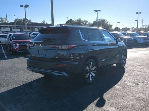 New 2026 Mitsubishi Outlander SEL FWD image 6