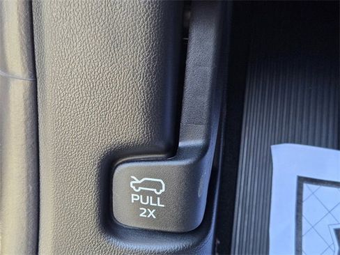 New 2026 Ford Explorer Active image 17