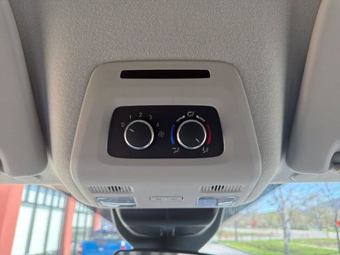New 2026 Ford Transit 350 148 Medium Roof Wagon AWD image 38