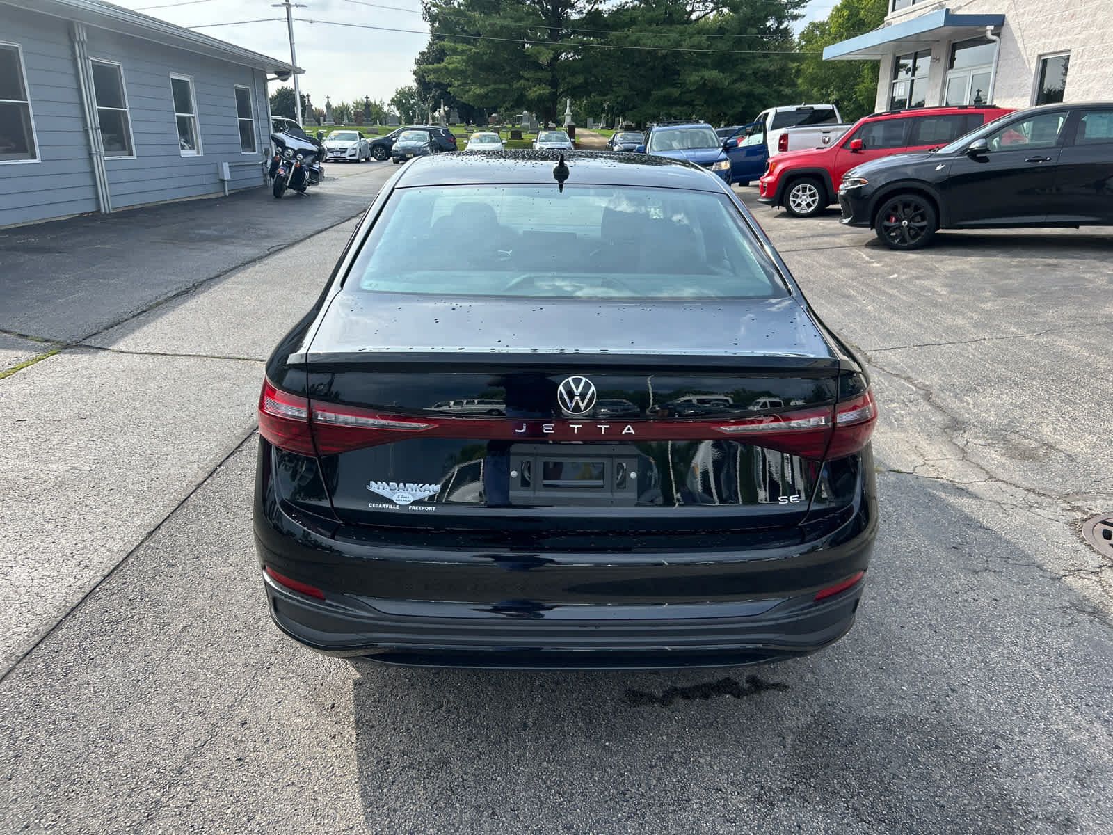 Used 2026 Volkswagen Jetta SE FWD image 5