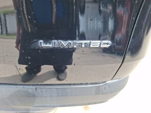 Used 2024 Toyota Grand Highlander Limited image 12