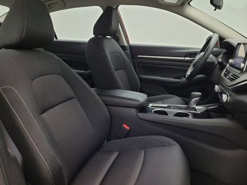 Used 2023 Nissan Altima 2.5 SV FWD image 21