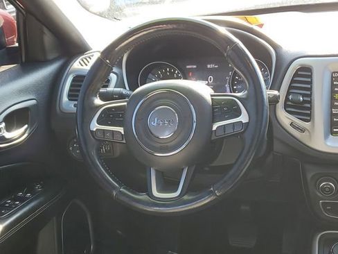 Used 2020 Jeep Compass High Altitude AWD/4WD image 31