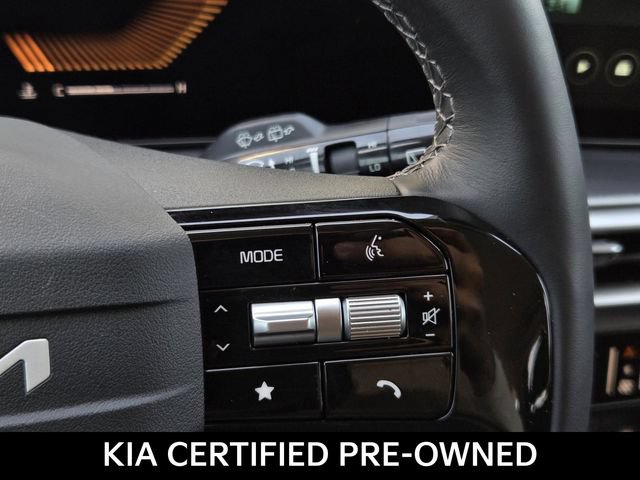 Certified 2026 Kia Sorento LX FWD image 28