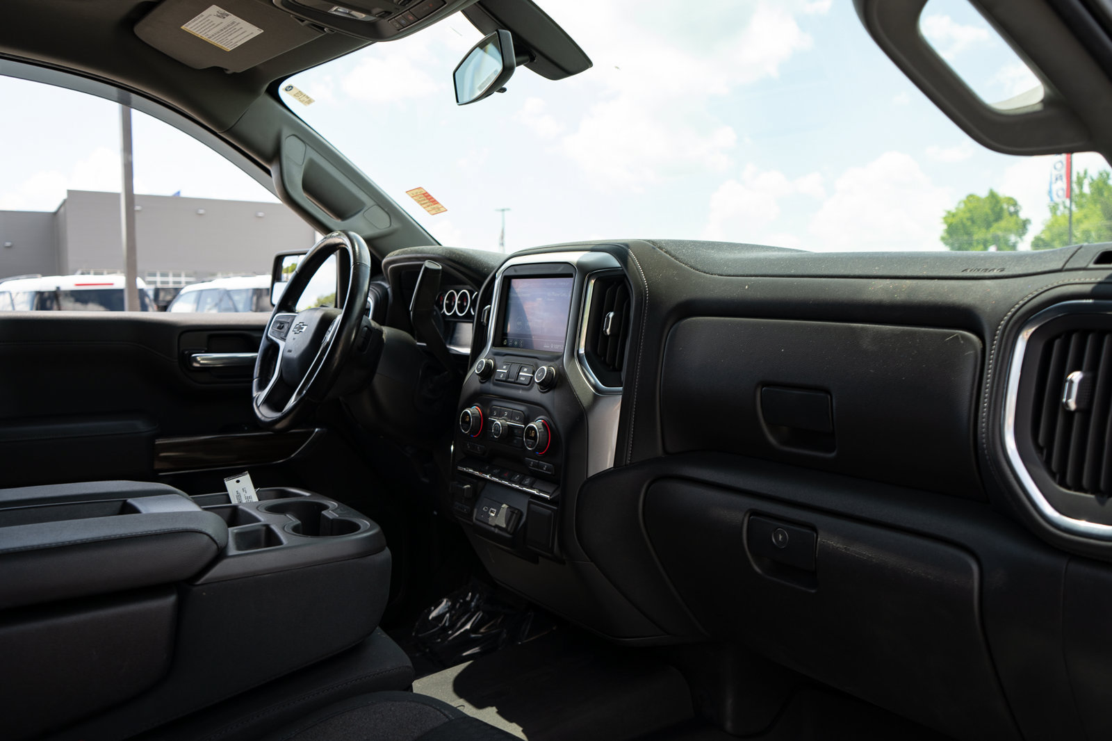Used 2021 Chevrolet Silverado 1500 RST AWD/4WD image 21