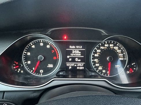 Used 2013 Audi A4 Premium image 11