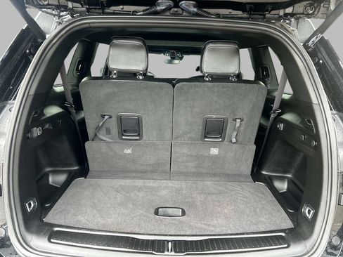 Certified 2023 Jeep Grand Cherokee L Laredo AWD/4WD image 11