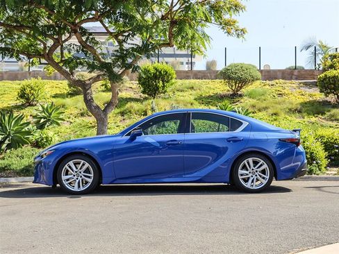 Used 2021 Lexus IS 300 w/ Accessory Package RWD image 2