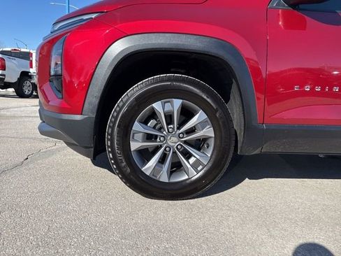 Used 2025 Chevrolet Equinox LT image 35