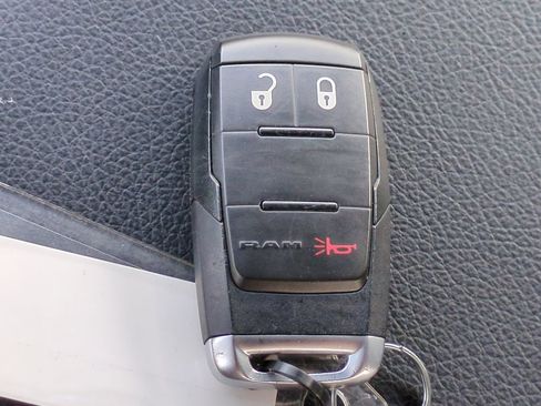 Used 2024 RAM 3500 Tradesman image 28