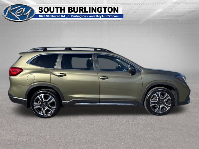 Used 2023 Subaru Ascent Limited AWD/4WD image 7
