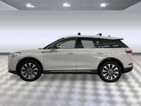 Used 2021 Lincoln Corsair Reserve w/ Equipment Group 201A FWD image 2