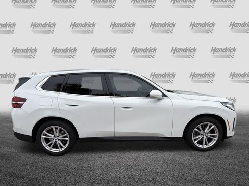 Used 2025 BMW X3 xDrive30i w/ Premium Package AWD/4WD image 11