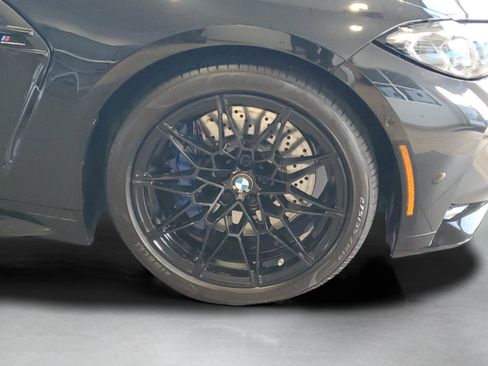 Used 2021 BMW M4 Competition w/ Executive Package image 6