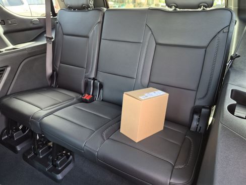 New 2026 GMC Yukon Denali w/ Advanced Technology Package AWD/4WD image 7