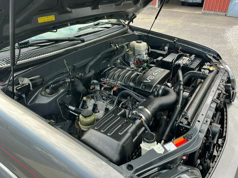 Used 2005 Toyota Tundra Limited w/ All Weather Guard Pkg image 44