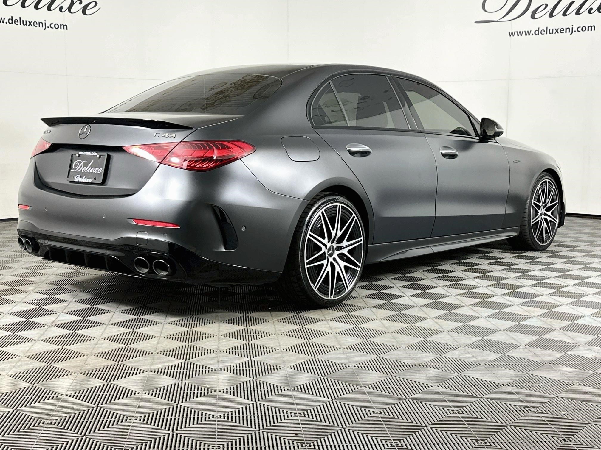 Used 2024 Mercedes-Benz C 43 AMG 4MATIC Sedan image 6
