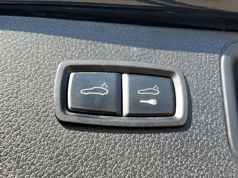 Used 2018 Porsche Macan S image 8